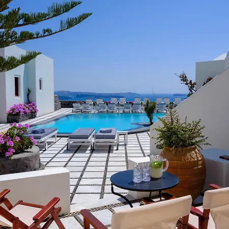 Nikos Aparthotel Oia (Santorini)