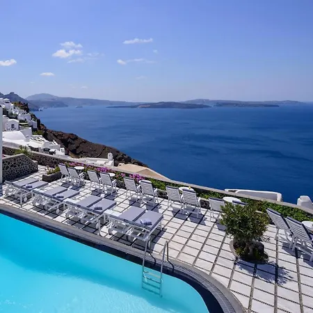 Nikos Aparthotel