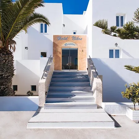 Nikos Aparthotel Oia (Santorini)