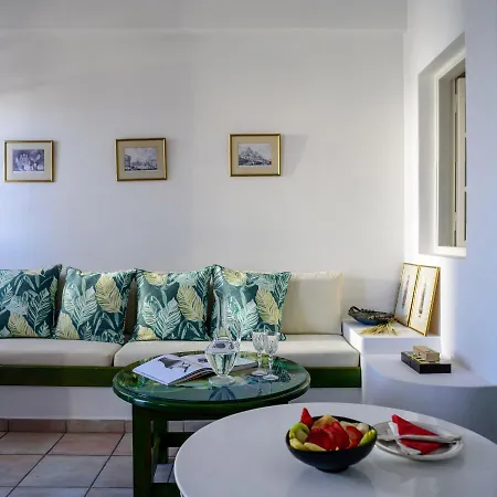 Nikos Lägenhetshotell Oia