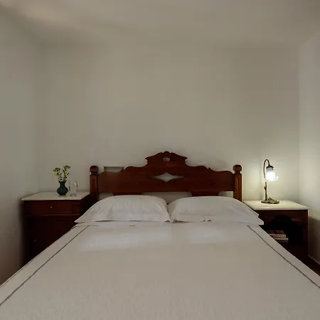 Lägenhetshotell Nikos 4*