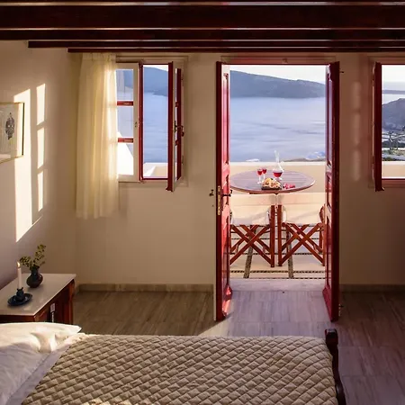 Nikos Oia (Santorini)