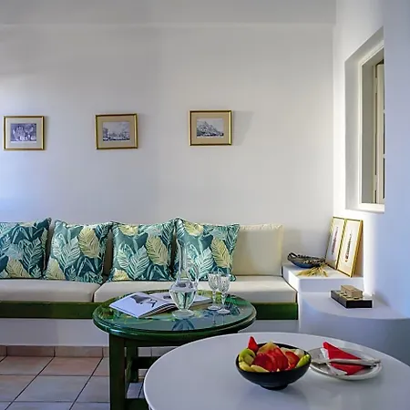Nikos 4* Oia