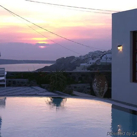 Nikos Hotel apartamentowy Oia