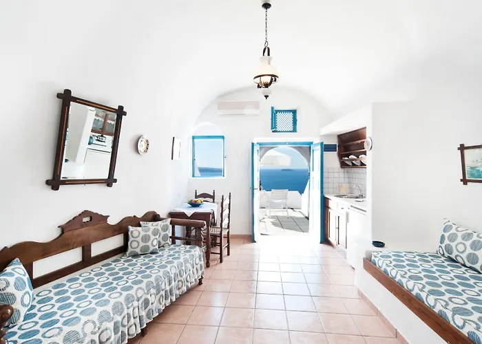 Aparthotel Nikos Oia