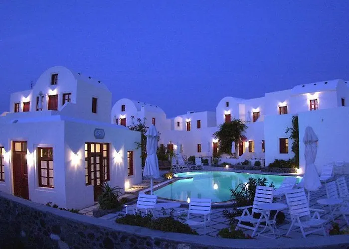 Nikos Aparthotel Oia