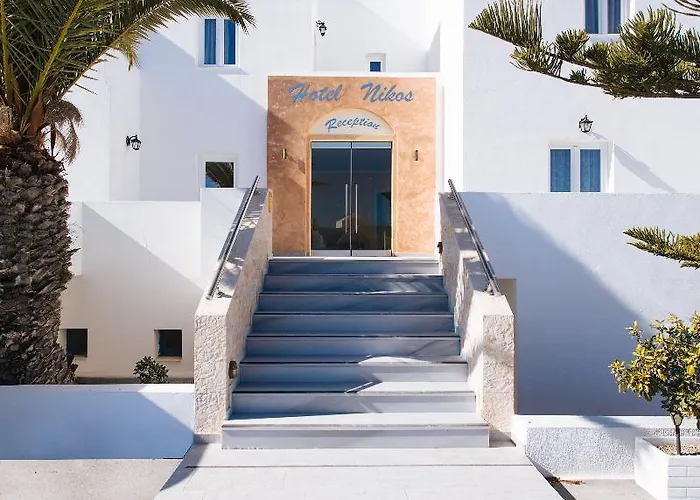 Nikos Aparthotel Oia