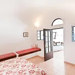 Nikos Апарт-отель 4*