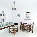 Nikos Апарт-отель 4*