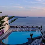 Nikos 4*