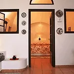 Hotel apartamentowy Nikos