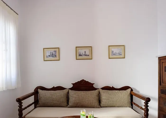 Nikos Appart hôtel 4*