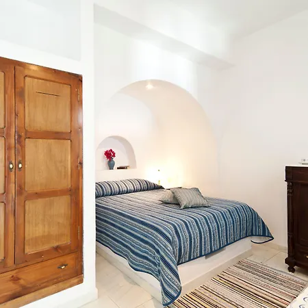 Aparthotel Nikos